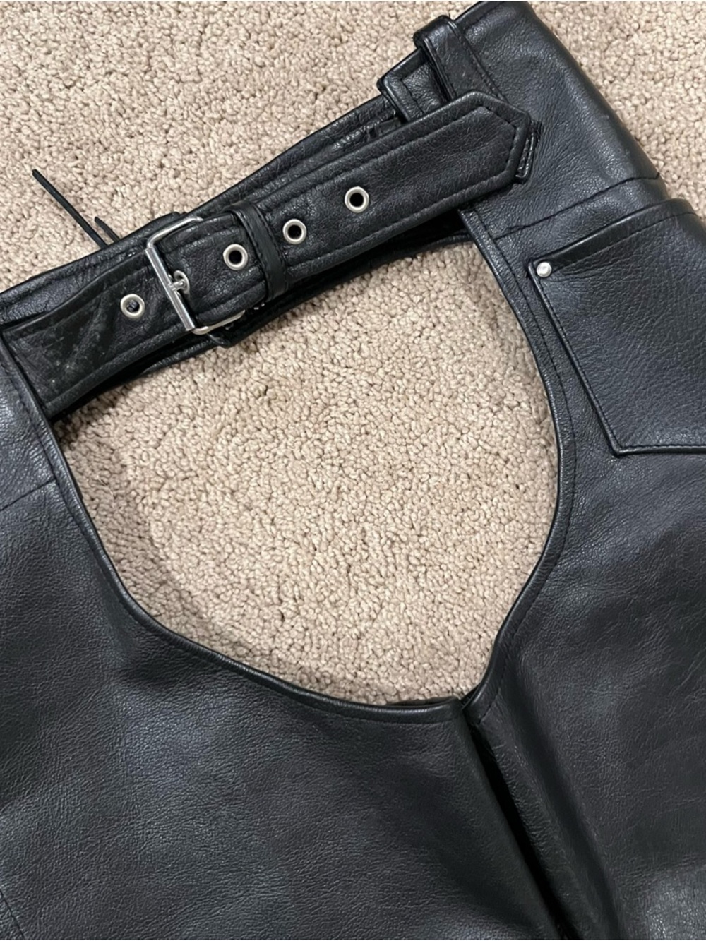 MILWAUKEE Black 100% Leather Women's Chaps - Picture 8 of 8